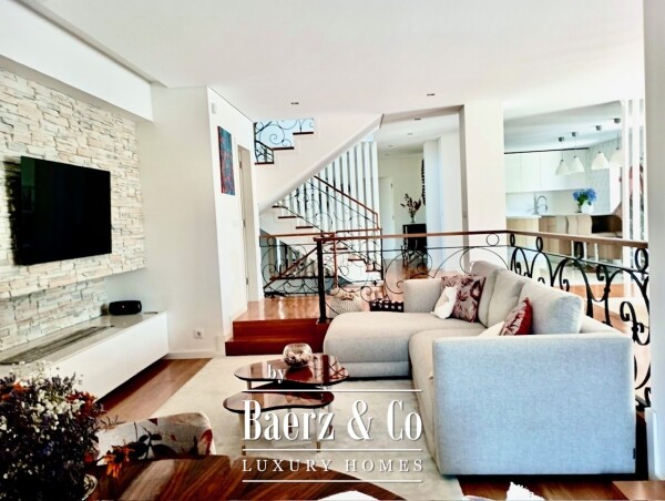photo 9 Luxury furnished 5-Bedroom Villa