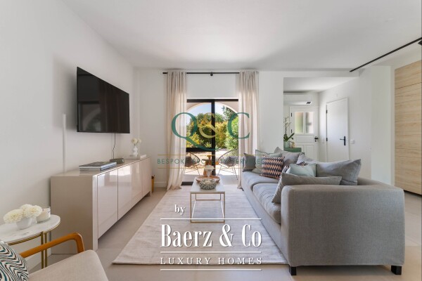 photo 1 Beautiful luxury home in Quarteira, Fonte Santa