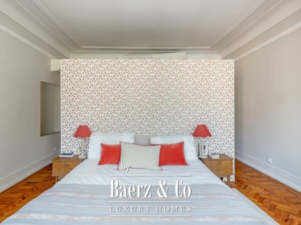 photo 17 Elegant Three-Bedroom Apartment Between Eduardo VII Park and Amoreiras