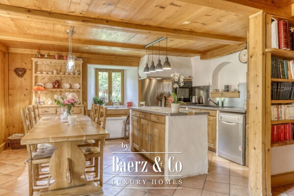photo 1 Authentic Savoyard farmhouse with great potential for development
