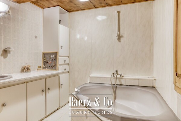 photo 8 Authentic Savoyard farmhouse with great potential for development