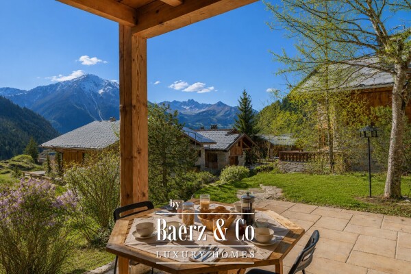 photo 7 An exceptional chalet facing the mountain peaks