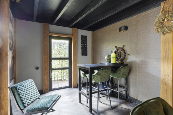 photo 36 Diepenbrockstraat 11