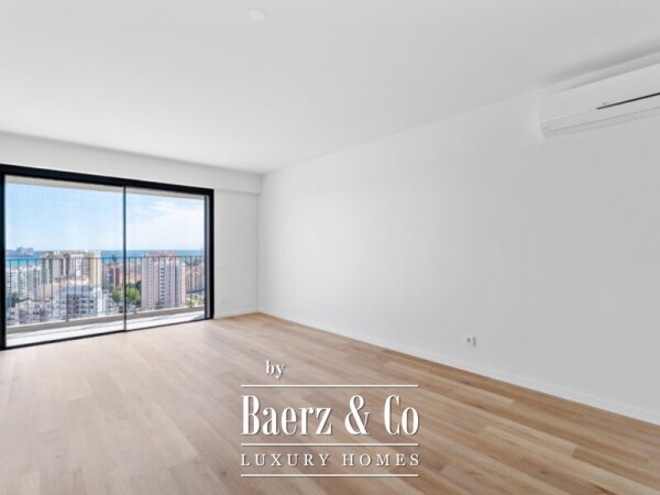 photo 5 Prestigious 3 Bedroom Apartment with River View, in Miraflores