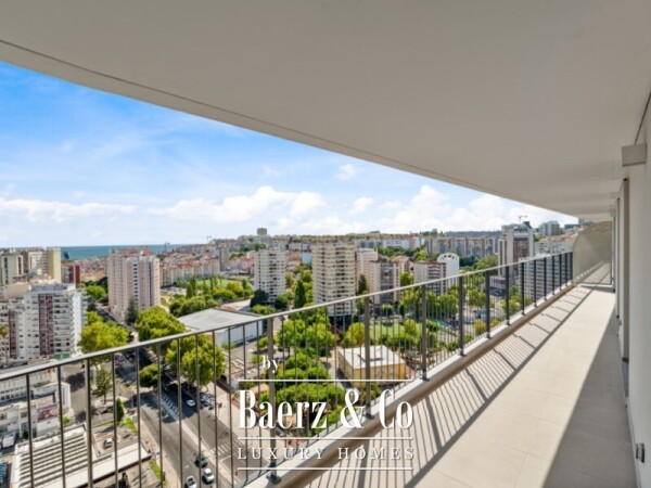 photo 19 Prestigious 3 Bedroom Apartment with River View, in Miraflores