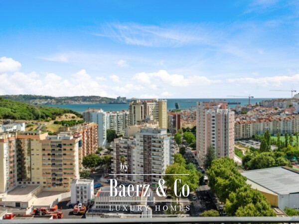 photo 21 Prestigious 3 Bedroom Apartment with River View, in Miraflores