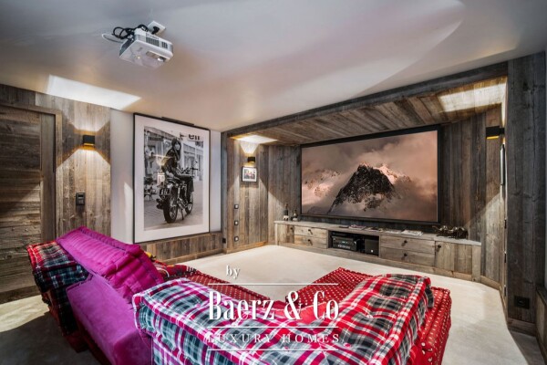 photo 6 Prestigious 7-room chalet - Unobstructed views of Mont-Blanc