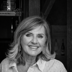 Marileneh Hinloopen-Magalhaes & Cristina Caetano profile image