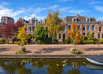 LEIDEN